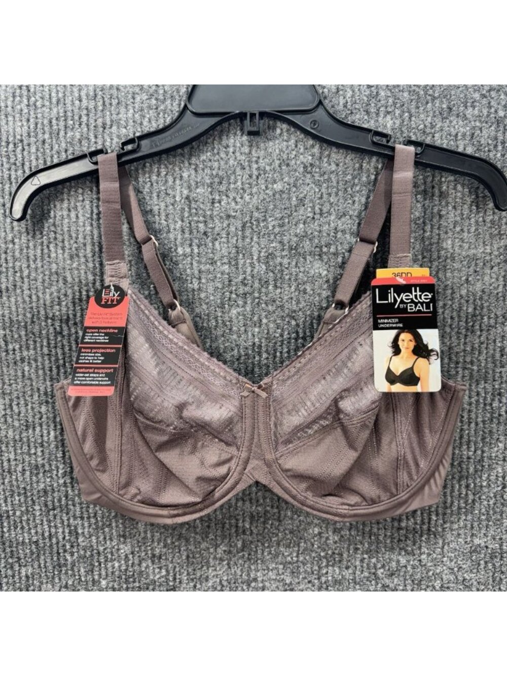 Lilyette By Bali Bra 36DD Shaping Minimizer Comfort Lace Underwire Plum 0434 NEW